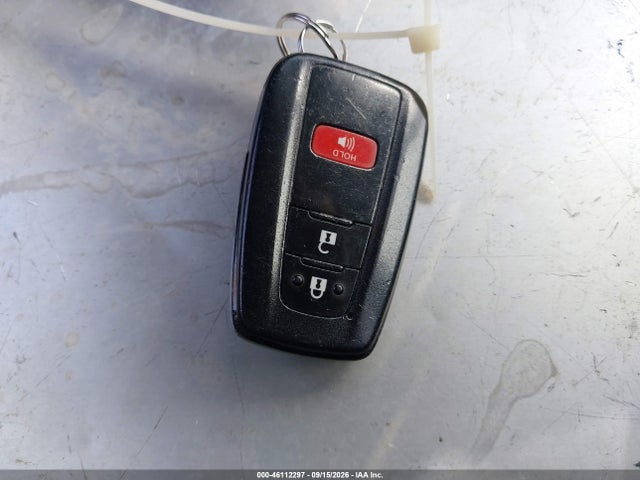 Toyota Rav4 Xle 2019 JTMW1RFV2KJ015174 Image 11
