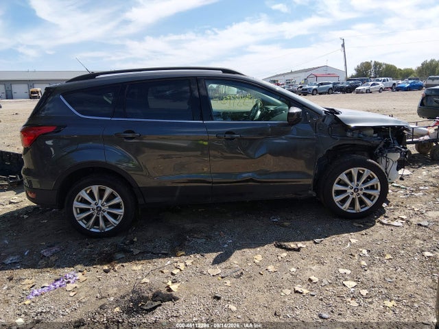 Продажа на аукционе авто 2019 Ford Escape Sel, vin: 1FMCU9HD1KUB53149, номер лота: 46112298