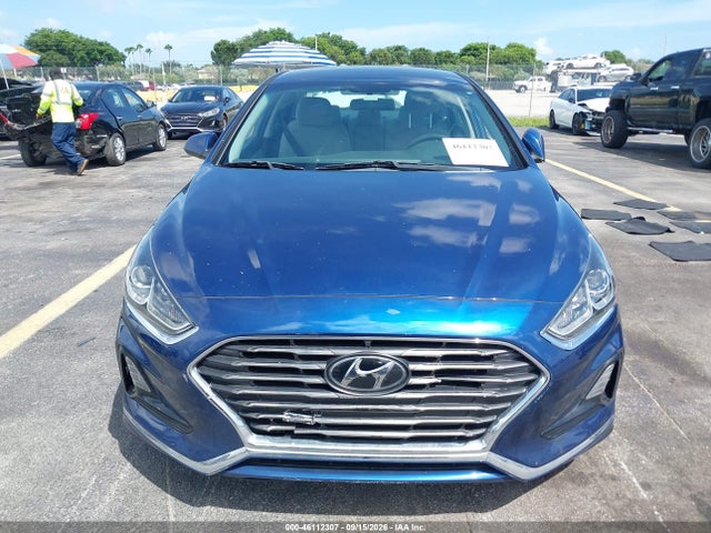 Auction sale of the 2018 Hyundai Sonata Se, vin: 5NPE24AF7JH717915, lot number: 46112307