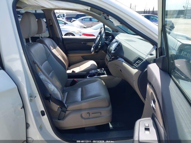 Продаж на аукціоні авто 2016 Honda Pilot Touring, vin: 5FNYF6H9XGB127860, номер лоту: 46112311