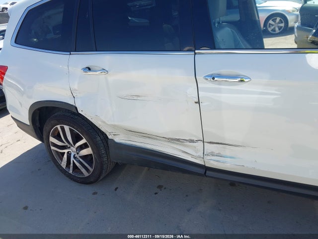 Продаж на аукціоні авто 2016 Honda Pilot Touring, vin: 5FNYF6H9XGB127860, номер лоту: 46112311