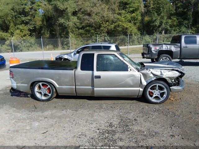 Aukcja sprzedaży 2000 Chevrolet S-10 Ls, vin: 1GCCS19W3YK300216, numer aukcji: 46112314