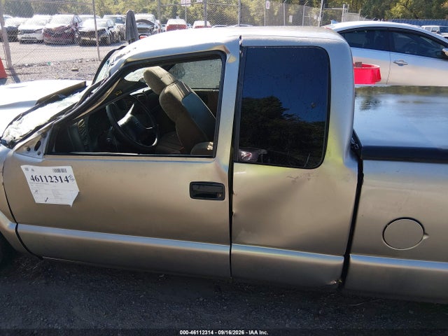 Aukcja sprzedaży 2000 Chevrolet S-10 Ls, vin: 1GCCS19W3YK300216, numer aukcji: 46112314