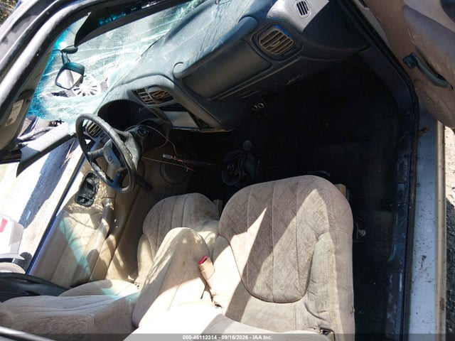 Aukcja sprzedaży 2000 Chevrolet S-10 Ls, vin: 1GCCS19W3YK300216, numer aukcji: 46112314