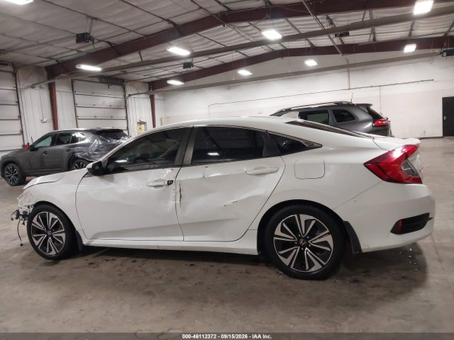 46112372 :رقم المزاد ، 19XFC1F38GE000323 vin ، 2016 Honda Civic Ex-t مزاد بيع