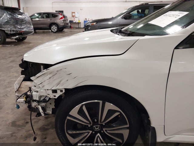 46112372 :رقم المزاد ، 19XFC1F38GE000323 vin ، 2016 Honda Civic Ex-t مزاد بيع