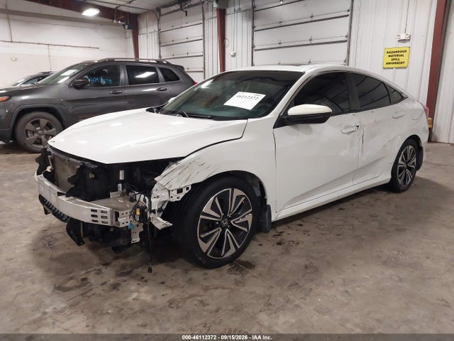 46112372 :رقم المزاد ، 19XFC1F38GE000323 vin ، 2016 Honda Civic Ex-t مزاد بيع
