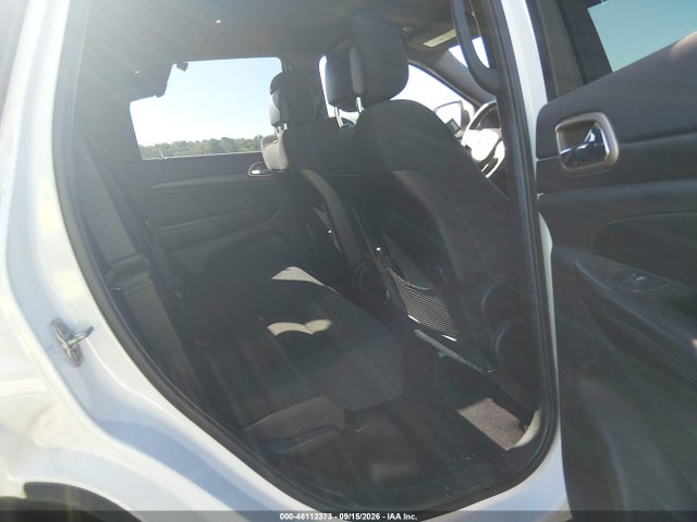 2017 Jeep Grand Cherokee Laredo 4x4 მანქანა იყიდება აუქციონზე, vin: 1C4RJFAG0HC773161, აუქციონის ნომერი: 46112373
