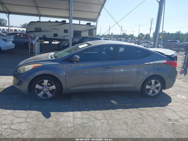 2013 Hyundai Elantra Gls მანქანა იყიდება აუქციონზე, vin: 5NPDH4AE3DH347357, აუქციონის ნომერი: 46112375