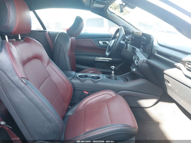 46112441 :رقم المزاد ، 1FAGP8FF9R5104402 vin ، 2024 Ford Mustang Gt Premium مزاد بيع