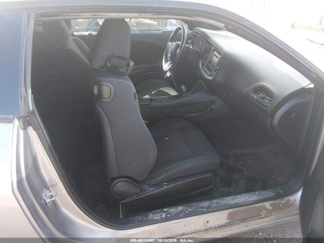 46112492 :رقم المزاد ، 2C3CDZAG4GH279092 vin ، 2016 Dodge Challenger Sxt مزاد بيع