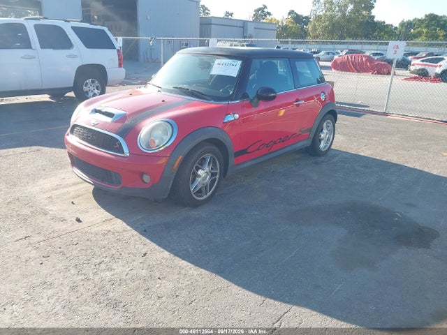 2008 Mini Cooper S მანქანა იყიდება აუქციონზე, vin: WMWMF73588TV32894, აუქციონის ნომერი: 46112564