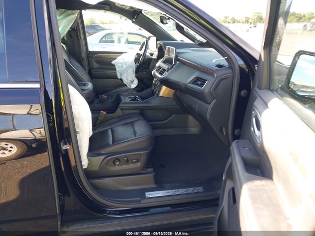 Продажа на аукционе авто 2022 Chevrolet Tahoe 4wd High Country, vin: 1GNSKTKL7NR160463, номер лота: 46112586