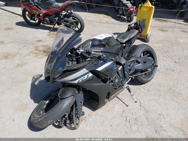 Yamaha YZFR1 2024 JYARN66YXRA001300 Image 2