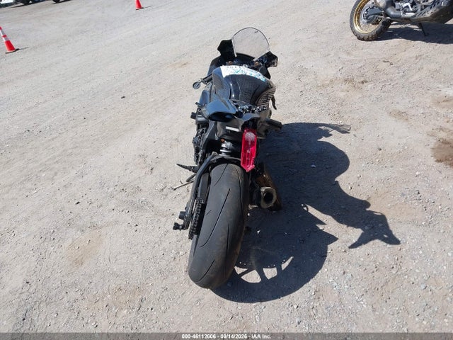 Yamaha YZFR1 2024 JYARN66YXRA001300 Image 6