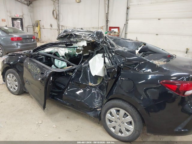 46112638 :رقم المزاد ، 3KPA24AD7ME422805 vin ، 2021 Kia Rio S مزاد بيع