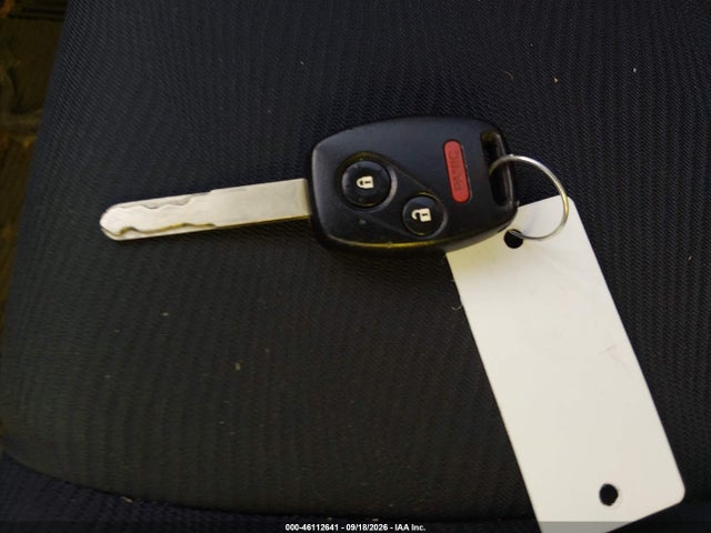 46112641 :رقم المزاد ، JHLRE4H3XBC010747 vin ، 2011 Honda Cr-v Lx مزاد بيع