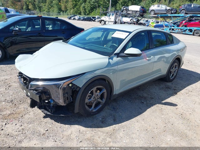 KIA K4 Lxs 2025 3KPFT4DE3SE045541 Image 2