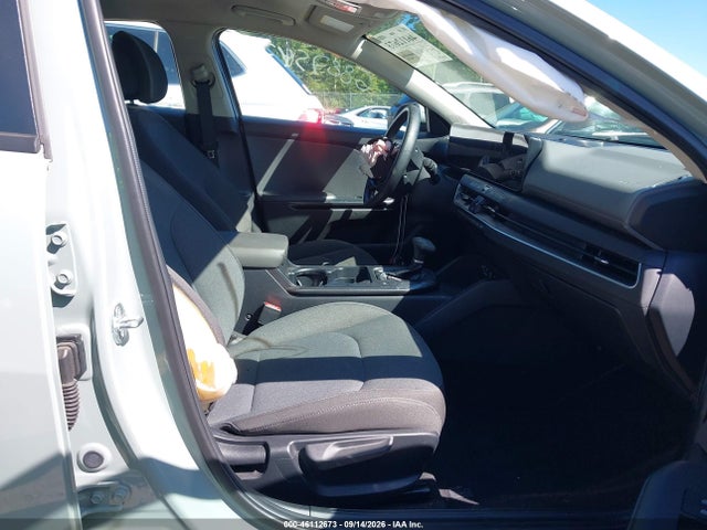 KIA K4 Lxs 2025 3KPFT4DE3SE045541 Image 5