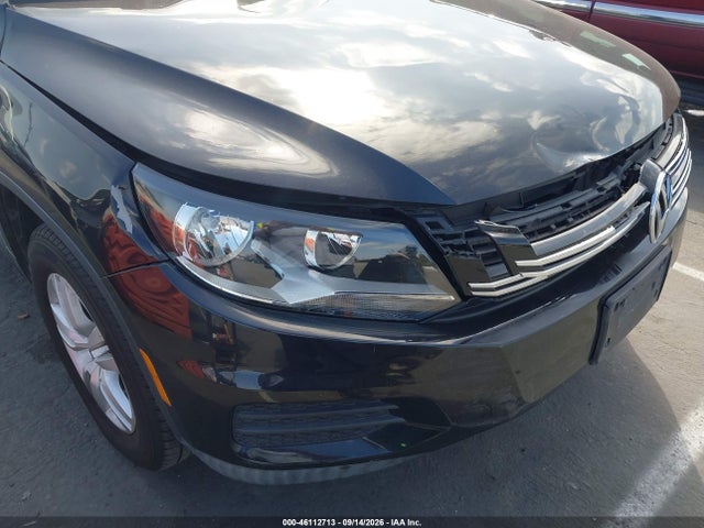 Auction sale of the 2017 Volkswagen Tiguan 2.0t/2.0t S, vin: WVGAV7AX2HK014326, lot number: 46112713