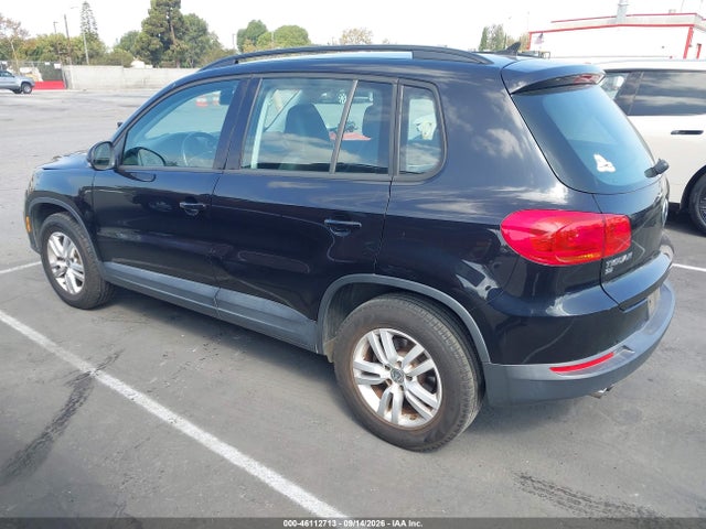 Auction sale of the 2017 Volkswagen Tiguan 2.0t/2.0t S, vin: WVGAV7AX2HK014326, lot number: 46112713