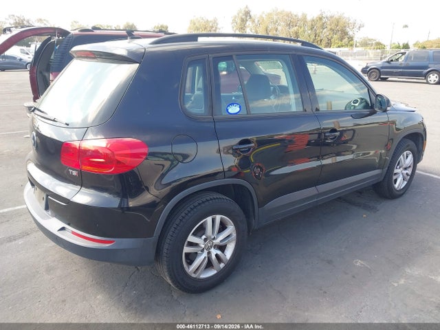 Auction sale of the 2017 Volkswagen Tiguan 2.0t/2.0t S, vin: WVGAV7AX2HK014326, lot number: 46112713