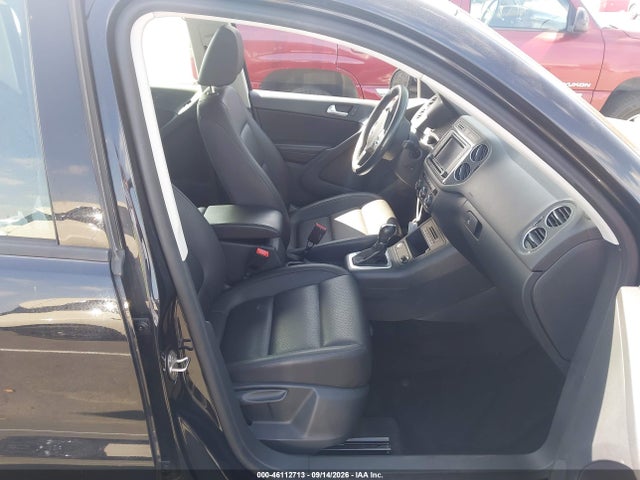 Auction sale of the 2017 Volkswagen Tiguan 2.0t/2.0t S, vin: WVGAV7AX2HK014326, lot number: 46112713