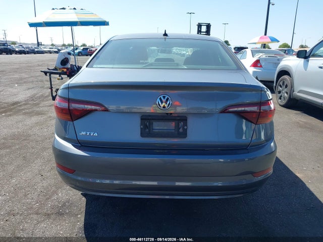 3VWN57BU5KM013341 Volkswagen Jetta 1.4t S