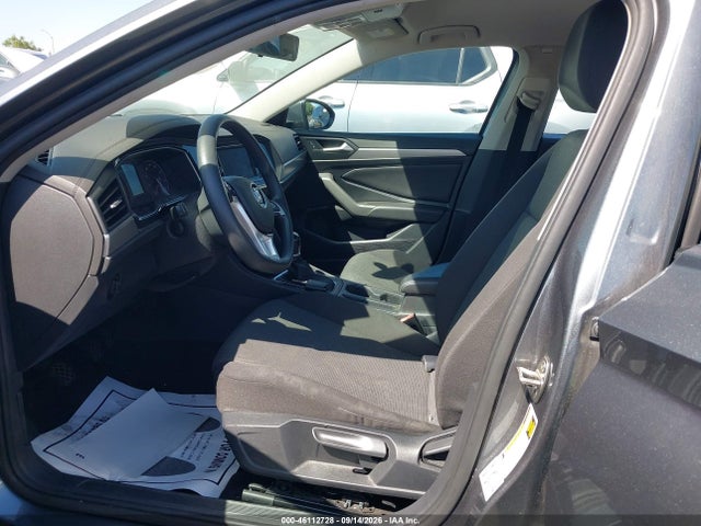 3VWN57BU5KM013341 Volkswagen Jetta 1.4t S