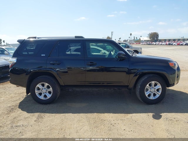 Продаж на аукціоні авто 2024 Toyota 4runner Sr5, vin: JTEEU5JR5R5313724, номер лоту: 46112729
