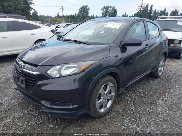 Honda HR-V LX 2017 3CZRU6H36HM708012 Image 2