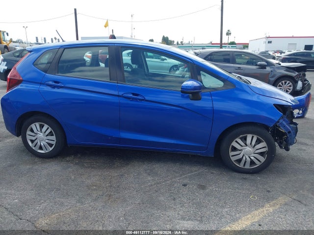 2015 Honda Fit Lx მანქანა იყიდება აუქციონზე, vin: 3HGGK5H53FM711608, აუქციონის ნომერი: 46112777