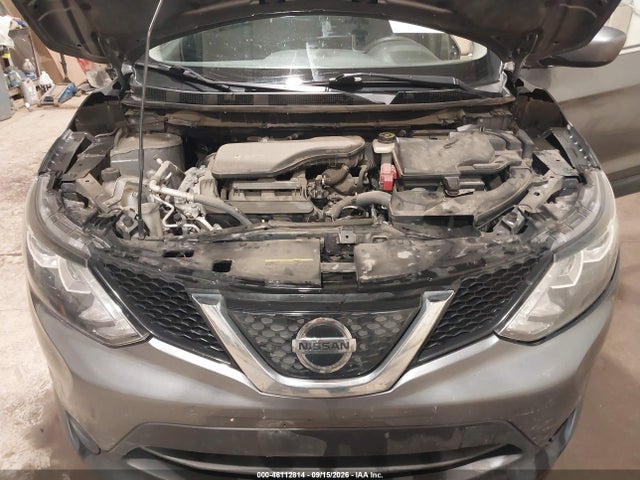 2018 Nissan Rogue Sport S მანქანა იყიდება აუქციონზე, vin: JN1BJ1CR7JW257051, აუქციონის ნომერი: 46112814