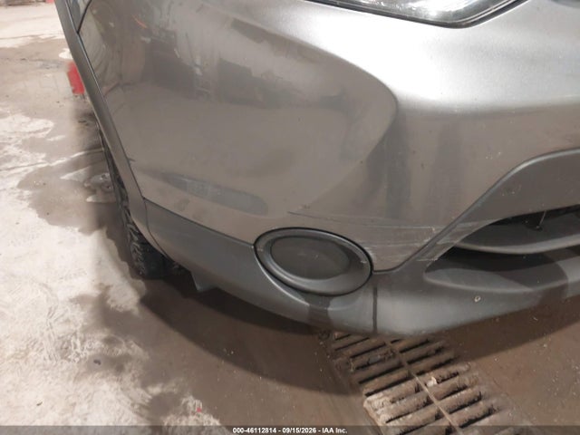 2018 Nissan Rogue Sport S მანქანა იყიდება აუქციონზე, vin: JN1BJ1CR7JW257051, აუქციონის ნომერი: 46112814