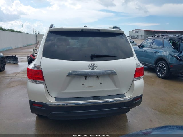 Auction sale of the 2013 Toyota Highlander Limited V6, vin: 5TDYK3EHXDS099359, lot number: 46112827