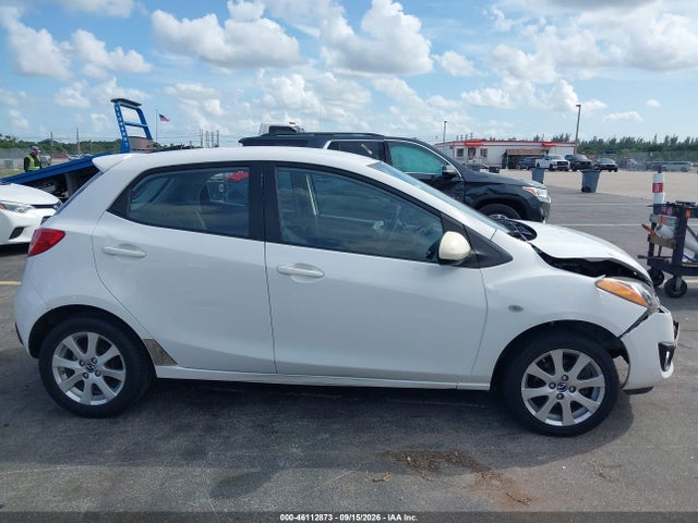 2013 Mazda Mazda2 Touring მანქანა იყიდება აუქციონზე, vin: JM1DE1LY5D0158950, აუქციონის ნომერი: 46112873
