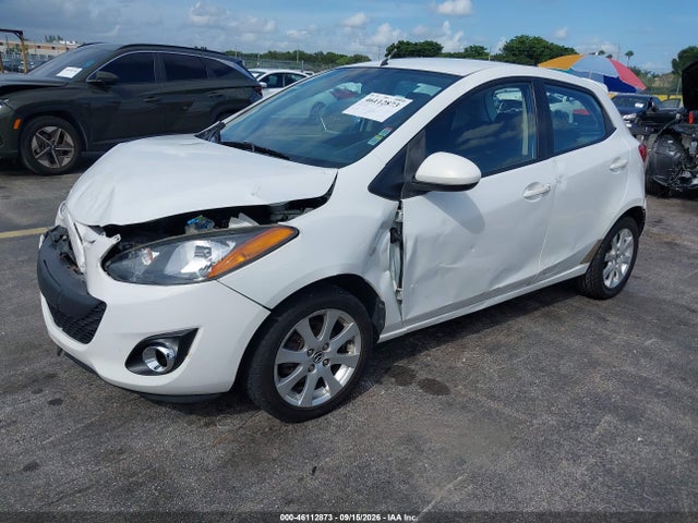 2013 Mazda Mazda2 Touring მანქანა იყიდება აუქციონზე, vin: JM1DE1LY5D0158950, აუქციონის ნომერი: 46112873