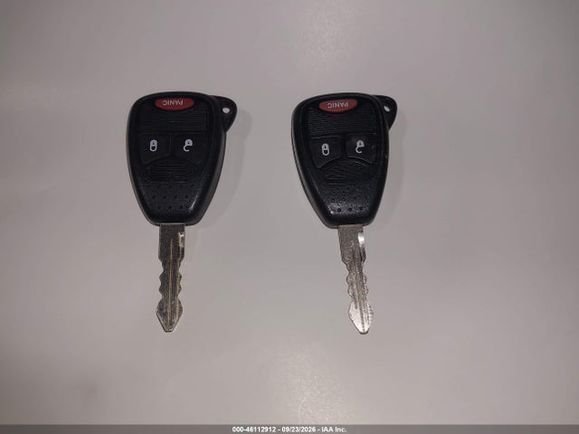 46112912 :رقم المزاد ، 1J4NF5FB3BD193311 vin ، 2011 Jeep Compass Limited مزاد بيع