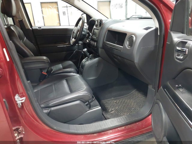 46112912 :رقم المزاد ، 1J4NF5FB3BD193311 vin ، 2011 Jeep Compass Limited مزاد بيع