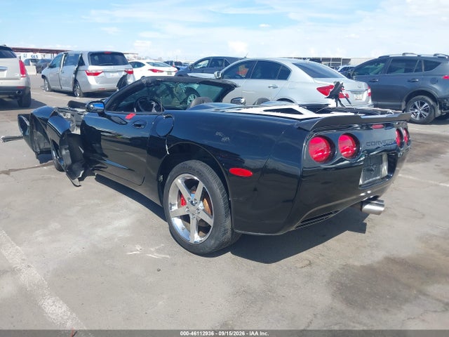 46112936 :رقم المزاد ، 1G1YY32G3W5104896 vin ، 1998 Chevrolet Corvette مزاد بيع