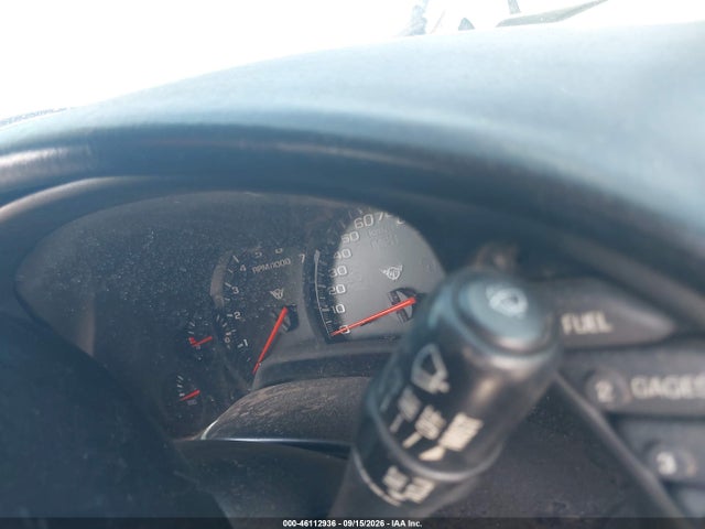 46112936 :رقم المزاد ، 1G1YY32G3W5104896 vin ، 1998 Chevrolet Corvette مزاد بيع