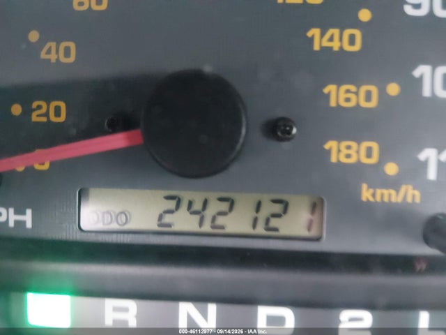 46112977 :رقم المزاد ، JT3GN86R3Y0160426 vin ، 2000 Toyota 4runner Sr5 V6 مزاد بيع