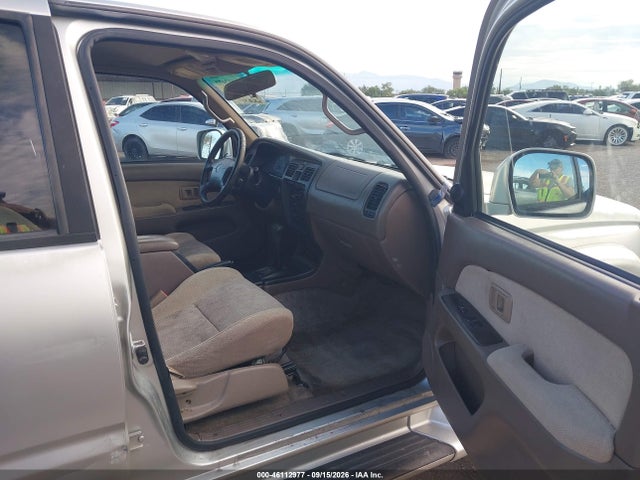 46112977 :رقم المزاد ، JT3GN86R3Y0160426 vin ، 2000 Toyota 4runner Sr5 V6 مزاد بيع