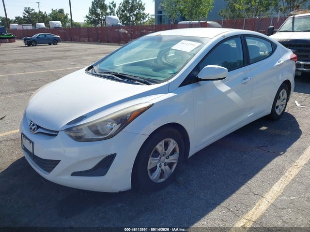 5NPDH4AE6GH697988 Hyundai ELANTRA SE