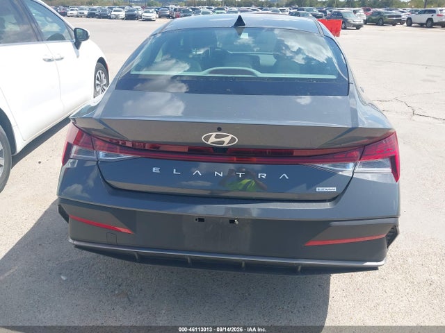 46113013 :رقم المزاد ، KMHLM4DJ8TU186469 vin ، 2026 Hyundai Elantra Hybrid Blue مزاد بيع