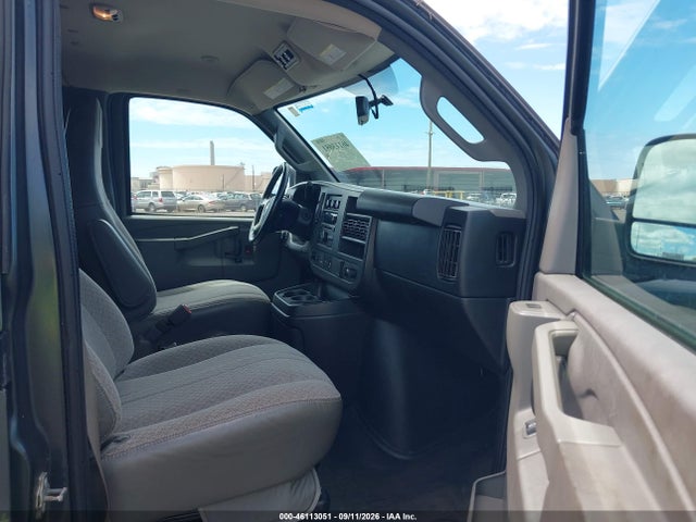 Chevrolet Express 2500 Ls 2017 1GAWGEFFXH1271127 Image 5