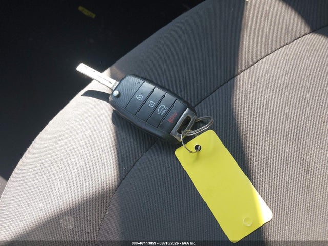 Продаж на аукціоні авто 2015 Kia Soul, vin: KNDJN2A21F7758656, номер лоту: 46113059