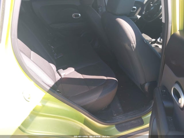 Продаж на аукціоні авто 2015 Kia Soul, vin: KNDJN2A21F7758656, номер лоту: 46113059
