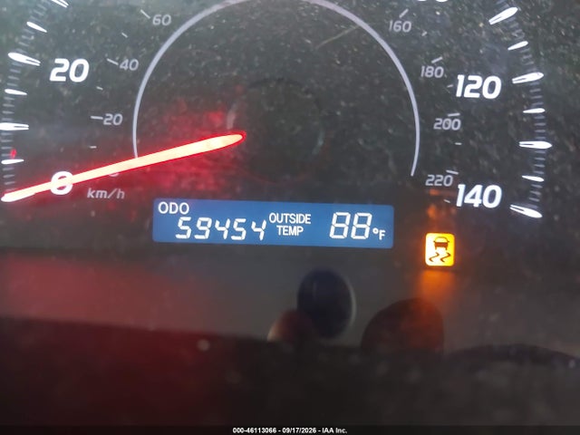 46113066 :رقم المزاد ، 4T1BF3EK1AU529322 vin ، 2010 Toyota Camry Le مزاد بيع