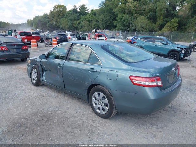 46113066 :رقم المزاد ، 4T1BF3EK1AU529322 vin ، 2010 Toyota Camry Le مزاد بيع